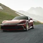 Ferrari resucita la palanca: el 12Cilindri Manuale reinventa el cambio manual en la era electrónica