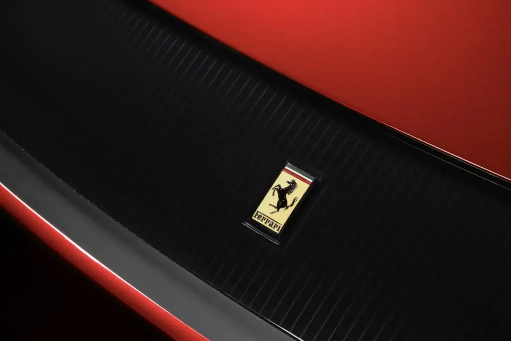 Ferrari resucita la palanca: el 12Cilindri Manuale reinventa el cambio manual en la era electrónica 16 Motor16 FERRARI 12CILINDRI MANUALE 13 Motor16