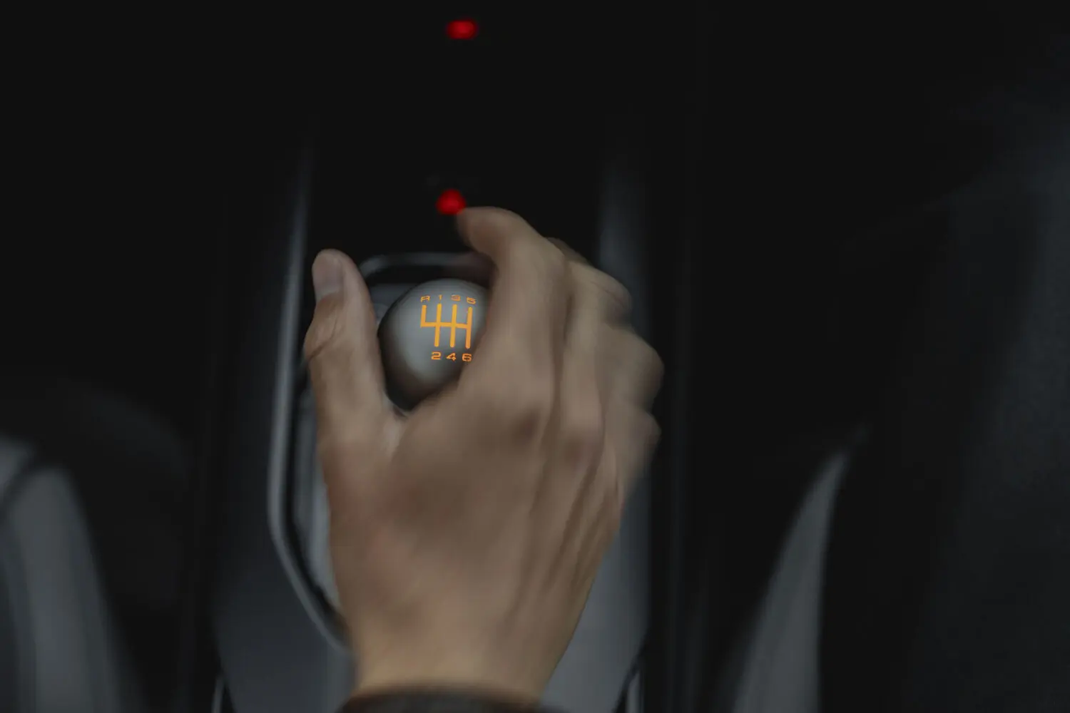 2026 Ferrari 12Cilindri Manuale. Imagen portada.