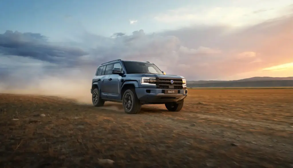 DENZA BAO 5: así es el SUV híbrido enchufable que lleva la tecnología todoterreno de BYD a lo más alto 5 Motor16 FOTOS DENZA BAO 5 13 Motor16