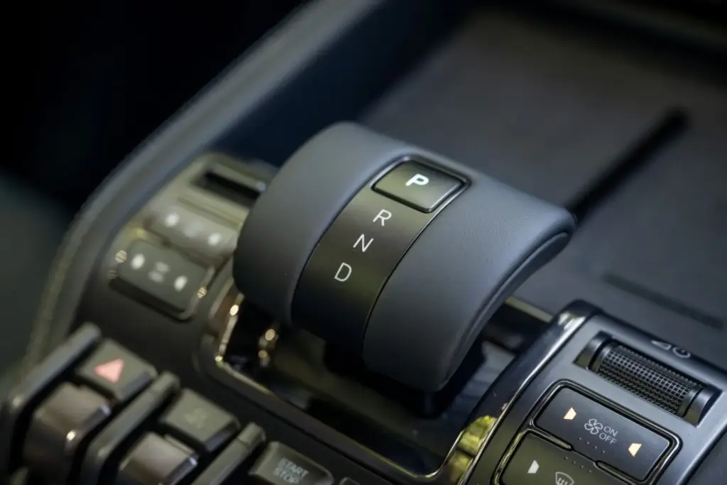 DENZA BAO 5: así es el SUV híbrido enchufable que lleva la tecnología todoterreno de BYD a lo más alto 26 Motor16 FOTOS DENZA BAO 5 25 Motor16