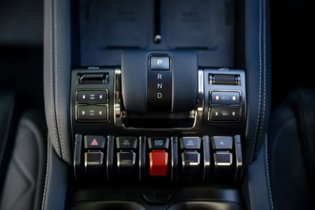 DENZA BAO 5: así es el SUV híbrido enchufable que lleva la tecnología todoterreno de BYD a lo más alto 30 Motor16 FOTOS DENZA BAO 5 31 Motor16