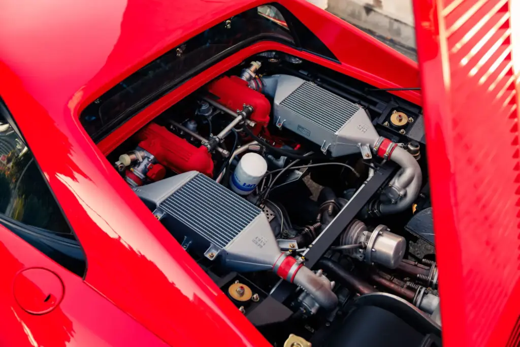 Un Ferrari 288 GTO de 1985 casi a estrenar va a por el récord en Monterrey