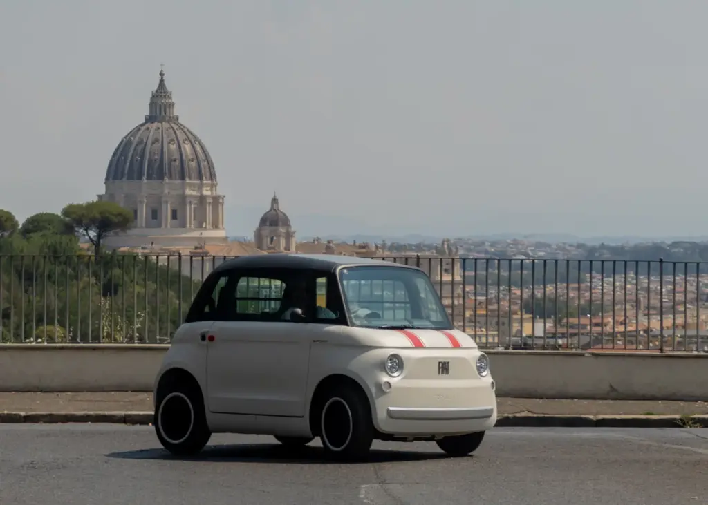 FIAT presenta sus planes en micromovilidad. El Topolino ya no está solo 14 Motor16 Fiat Topolino3 Motor16