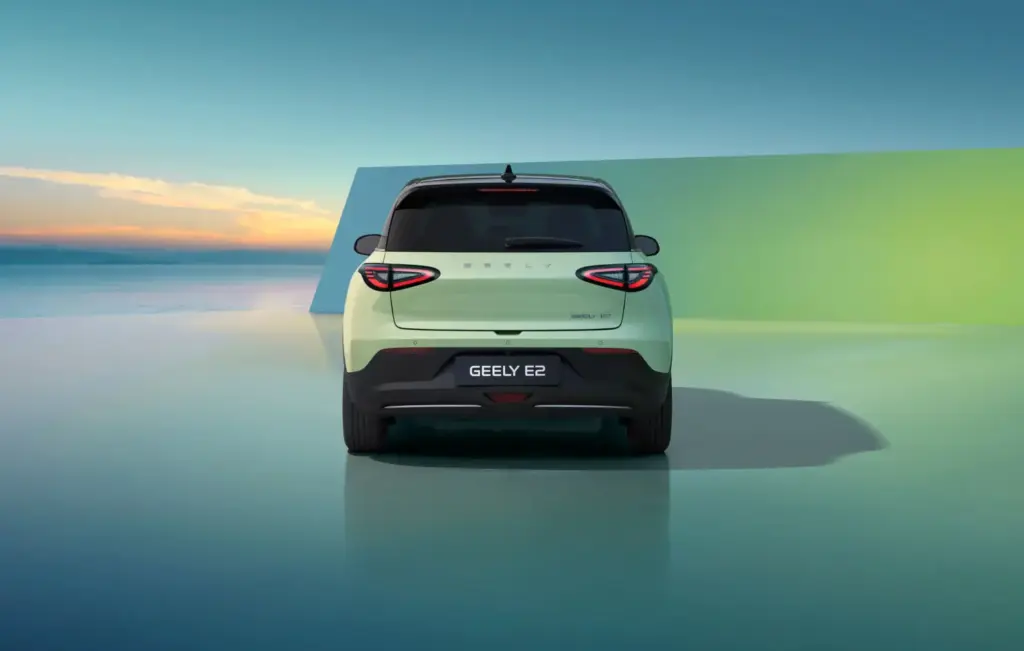 Fotos Geely E2 3 Motor16