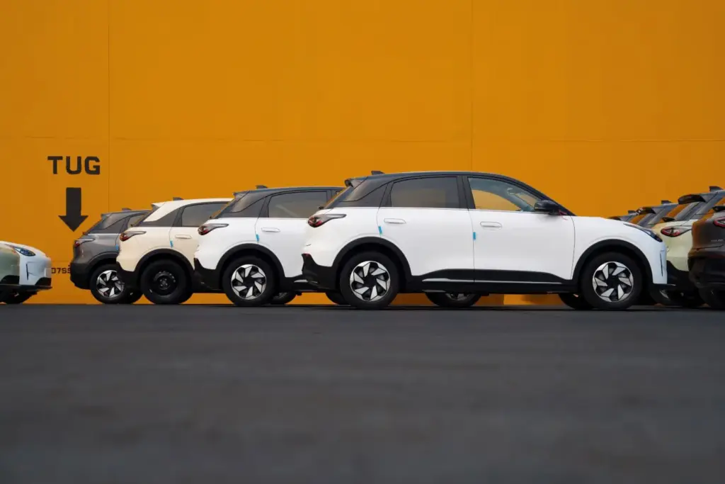 Geely E2: el eléctrico más vendido en China ya viaja rumbo a Europa 17 Motor16 GEELY E2 BARCO RUMBO EUROPA13 Motor16