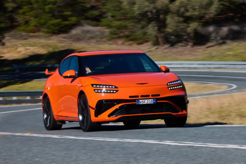 Genesis GV60 Magma 32 Motor16