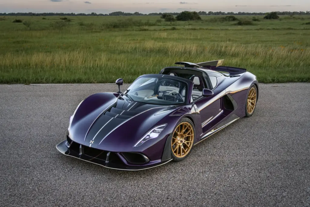 Hennessey Venom F5-M: 2.059 CV y caja de cambios manual 45 Motor16 Hennessey Venom F5-M: 2.059 CV y caja de cambios manual