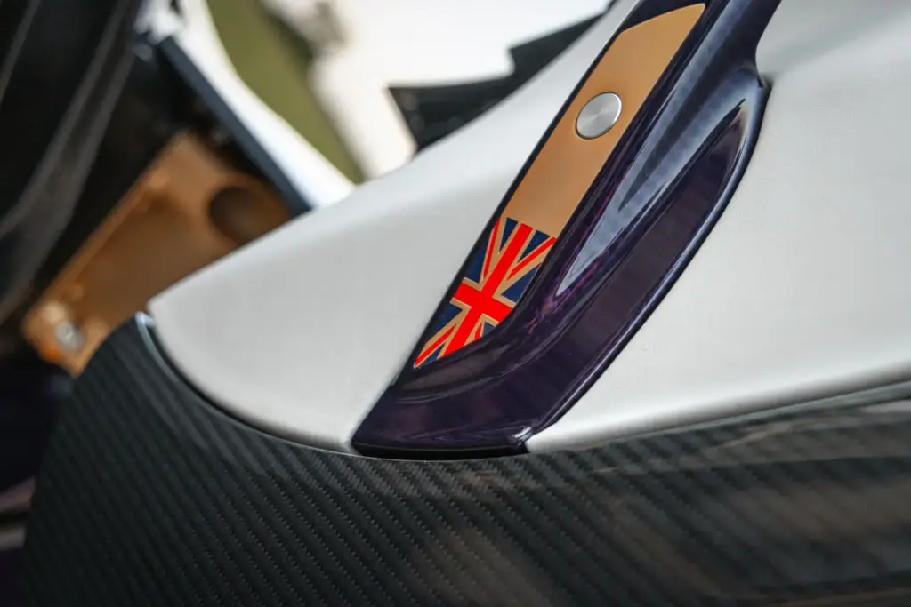 Hennessey Venom F5-M: 2.059 CV y caja de cambios manual 15 Motor16 Hennessey Venom F5 M.27 Motor16
