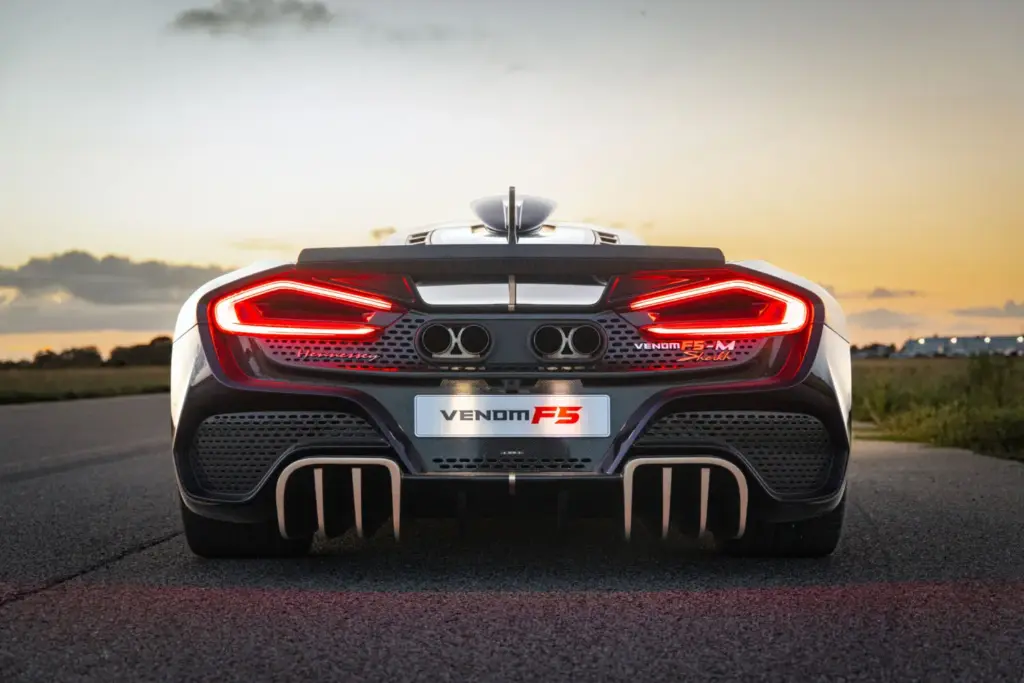 Hennessey Venom F5-M: 2.059 CV y caja de cambios manual 48 Motor16 Hennessey Venom F5-M: 2.059 CV y caja de cambios manual