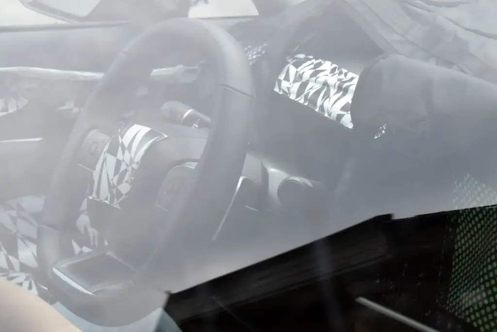 Hyundai Tucson 2027: el superventas coreano prepara una revolución en diseño y tecnología 3 Motor16 Hyundai Tucson 2027 espia 11 Motor16