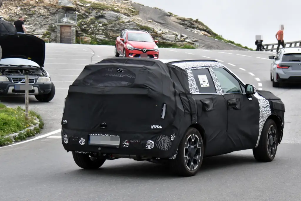 Hyundai Tucson 2027: el superventas coreano prepara una revolución en diseño y tecnología 2 Motor16 Hyundai Tucson 2027 espia 23 Motor16
