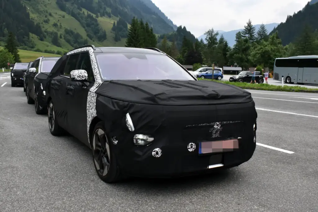 Hyundai Tucson 2027: el superventas coreano prepara una revolución en diseño y tecnología 5 Motor16 Hyundai Tucson 2027 espia 8 Motor16
