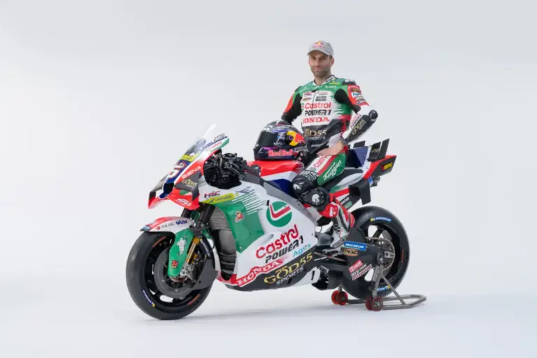 Zarco recibe una sanción de doble long lap por el accidente de Barcelona