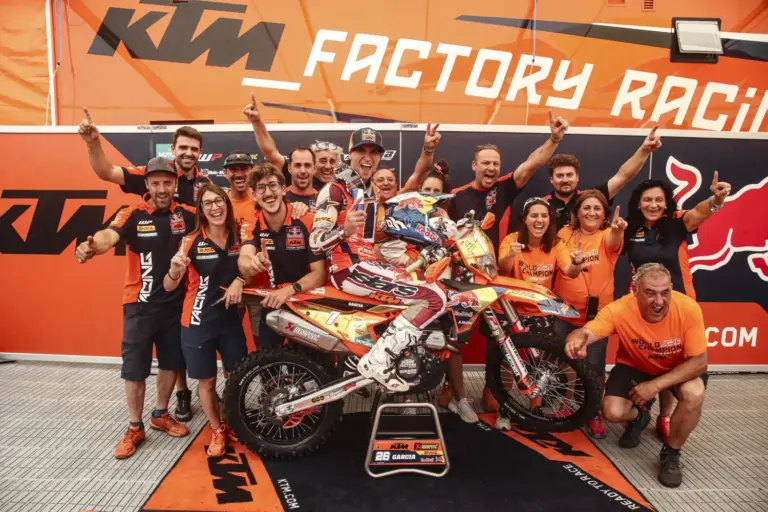 Josep García conquista su tercer título consecutivo de EnduroGP 2026 y el octavo de su carrera