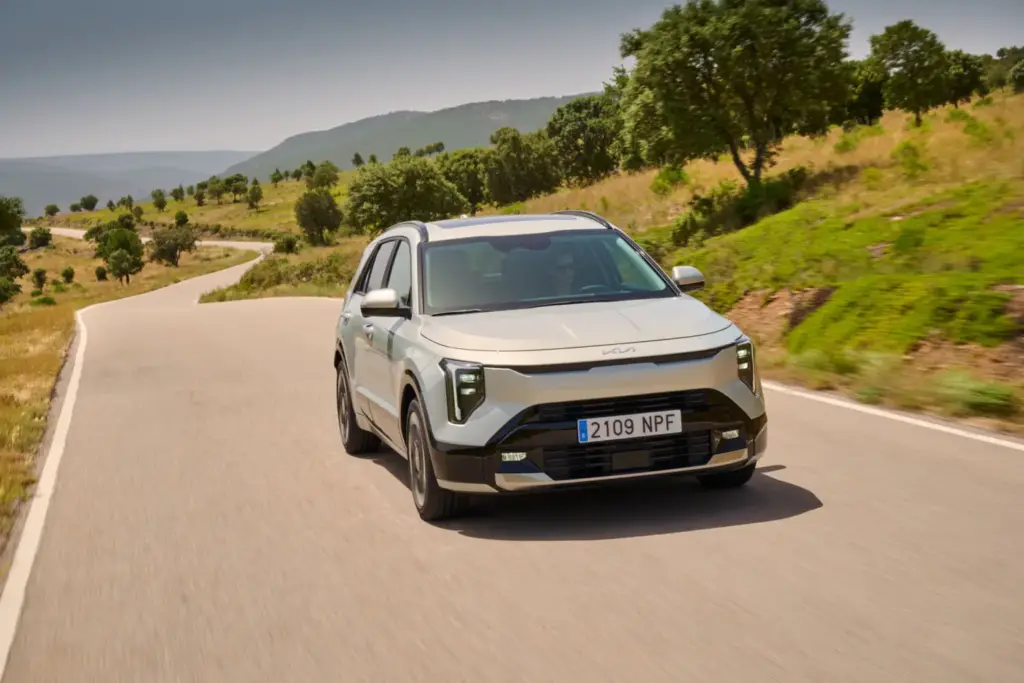 Probamos el nuevo Kia Niro: cuando la experiencia es un grado 10 Motor16 KIA NIRO HEV 2026 3 Motor16