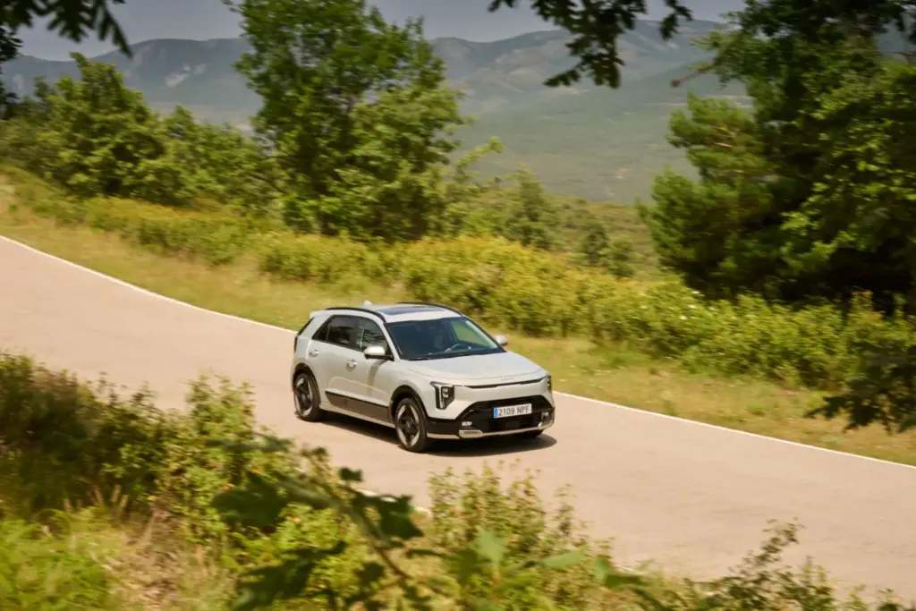 Probamos el nuevo Kia Niro: cuando la experiencia es un grado 3 Motor16 KIA NIRO HEV 2026 5 Motor16