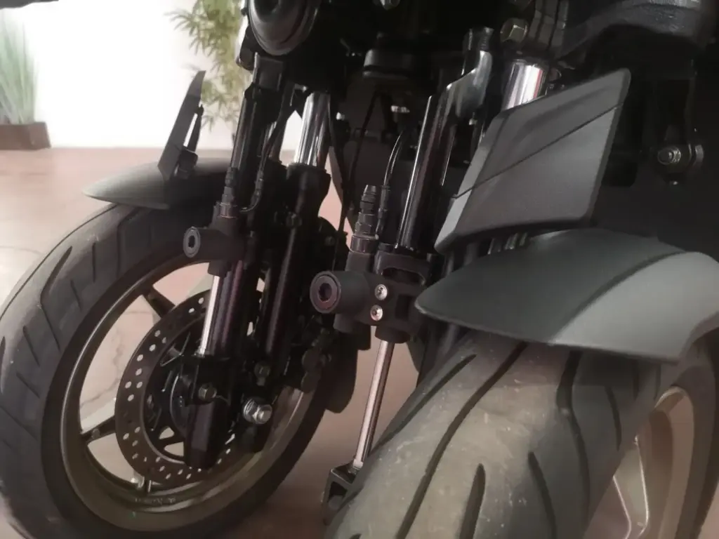 Prueba del Kymco CV3 575: Tres ruedas para conquistarlos a todos 2 Motor16 Kymco CV3 575 fotos 5 Motor16