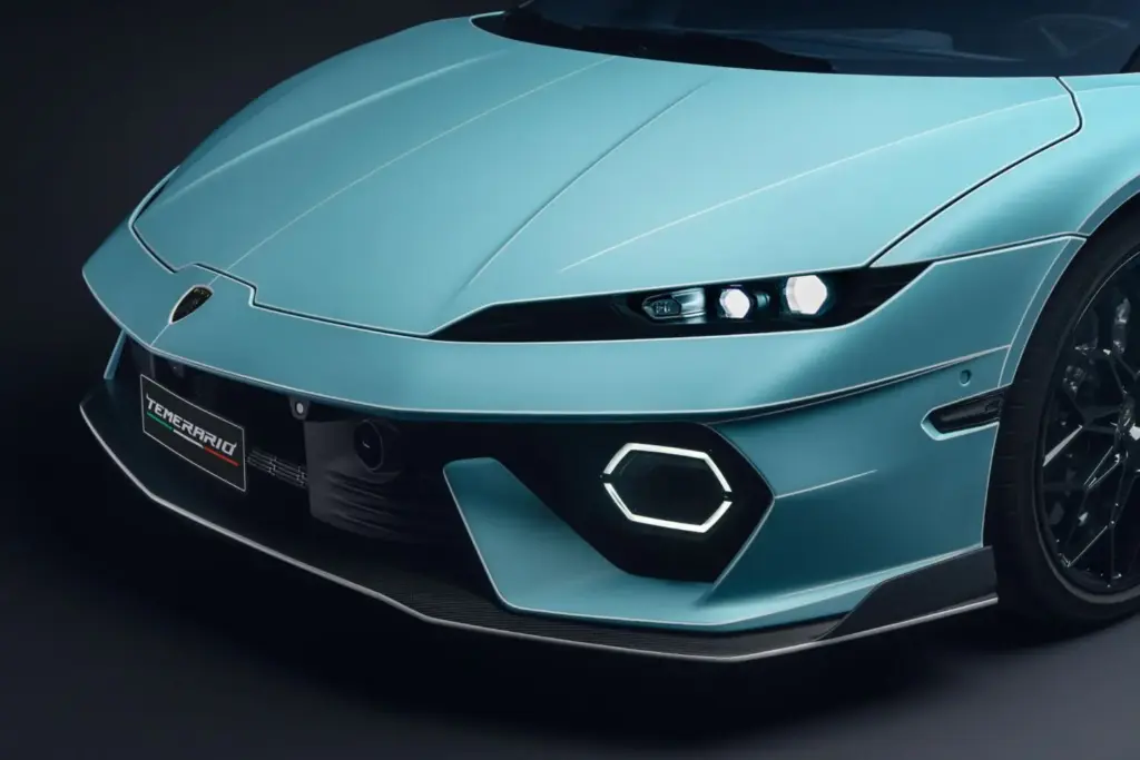 Lamborghini presenta dos Temerarios exclusivos, inspirados en la sastrería italiana 8 Motor16 LAMBORGHINI TEMERARIO AD PERSONAM 4 Motor16
