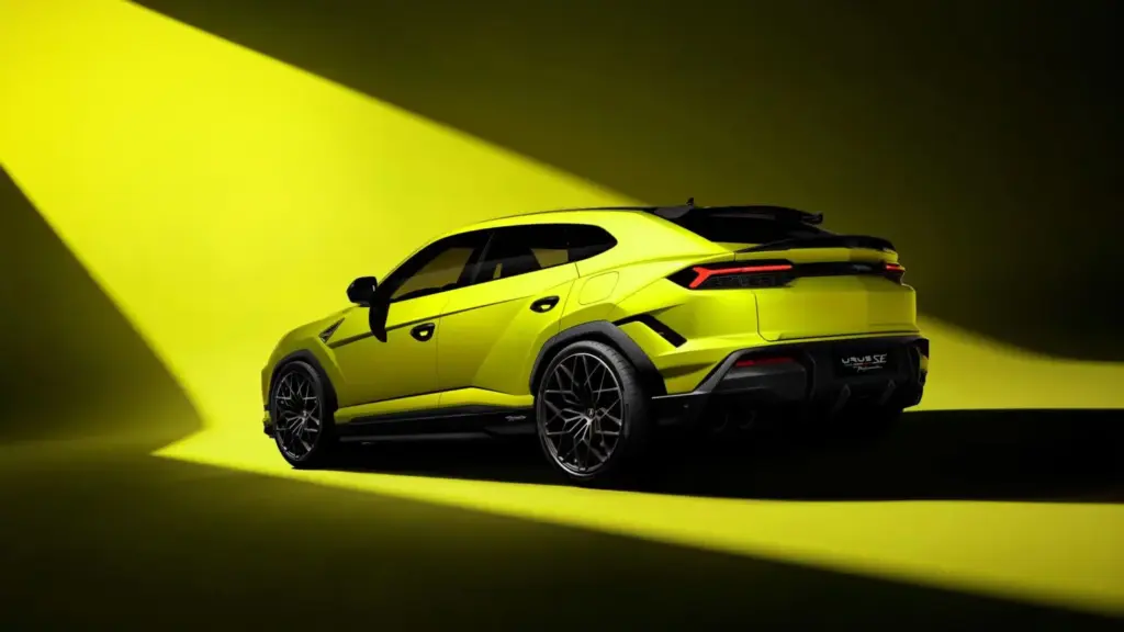 LAMBORGHINI URUS SE PERFORMANTE 22 Motor16