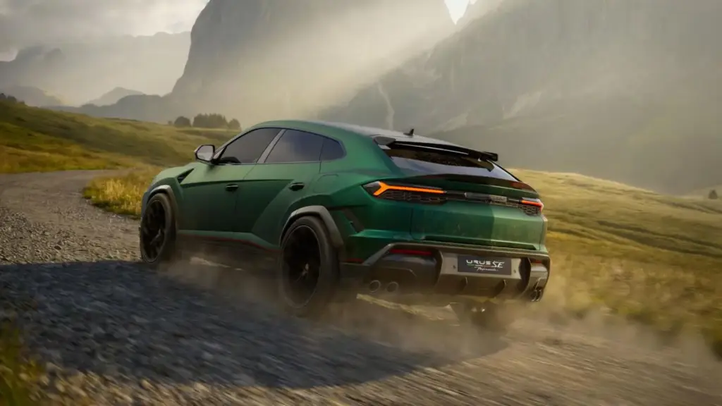 LAMBORGHINI URUS SE PERFORMANTE 25 Motor16