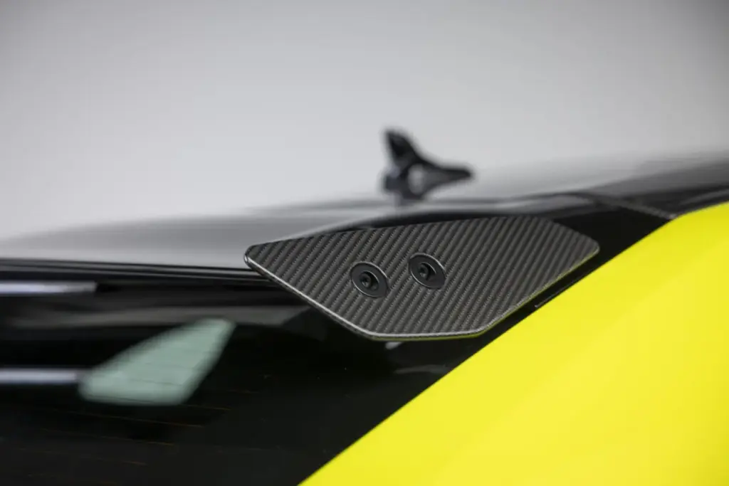 LAMBORGHINI URUS SE PERFORMANTE 44 Motor16