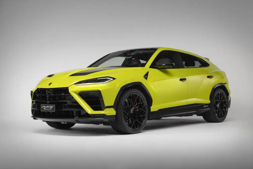 LAMBORGHINI URUS SE PERFORMANTE 51 Motor16