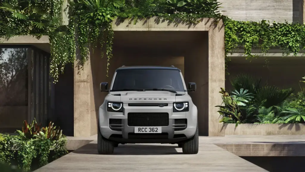 Land Rover renueva el Defender con la versión Vertex, motores de seis cilindros y una configuración inédita de seis plazas 14 Motor16 LAND ROVER DEFENDER VERTEX 11 Motor16