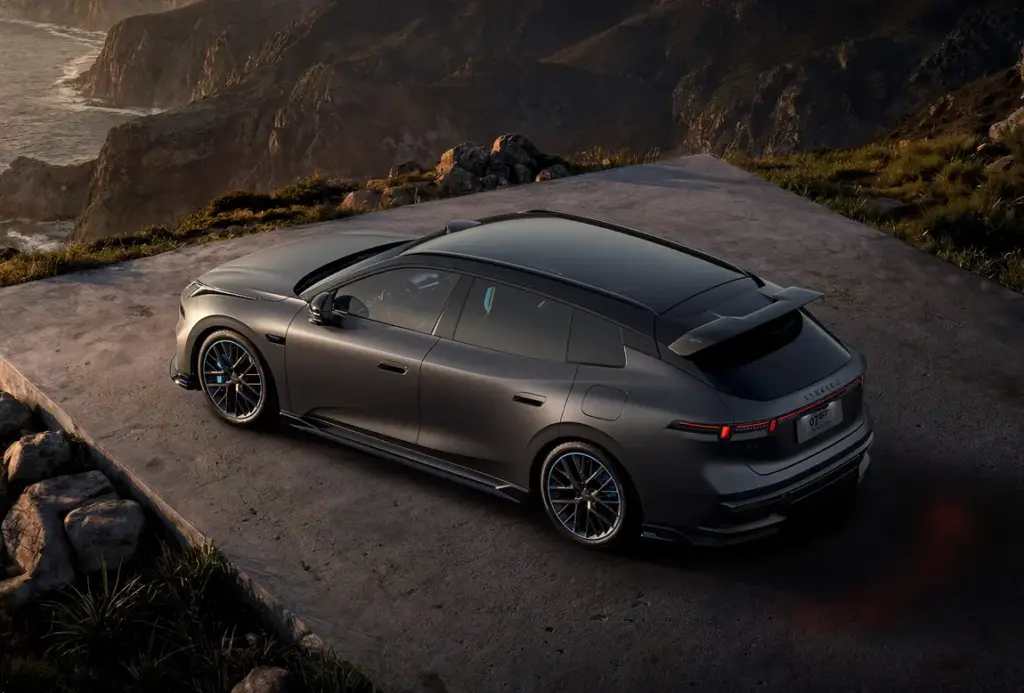 LYNK CO 07 gt 7 Motor16