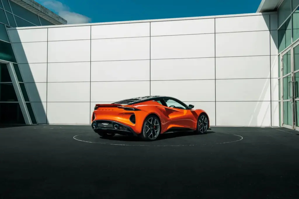 Lotus Emira 420 Sport 1 Motor16