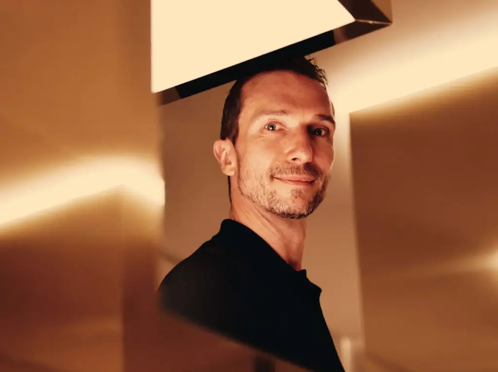 Martin Limpert: “Cuando te sientas en un Range Rover, el tiempo corre un poco más despacio que en el mundo exterior” 3 Motor16 Martin Limpert: “Cuando te sientas en un Range Rover, el tiempo corre un poco más despacio que en el mundo exterior”