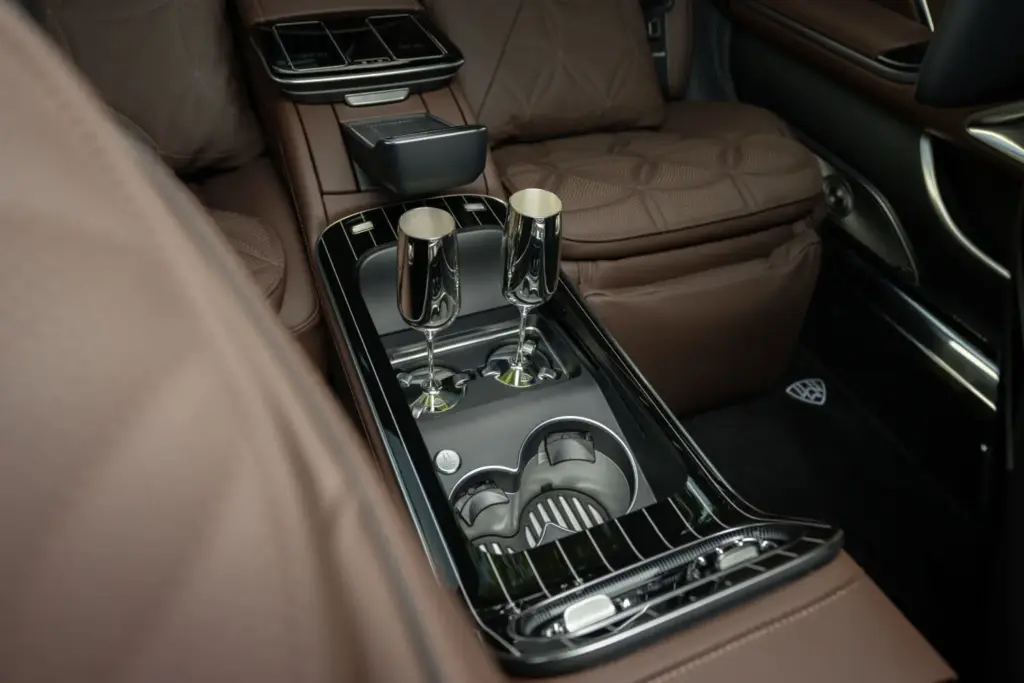 Mercedes-Maybach Clase S: motores electrificados para la mayor actualización de su historia 14 Motor16 MERCEDES MAYBACH CLASE S 10 Motor16