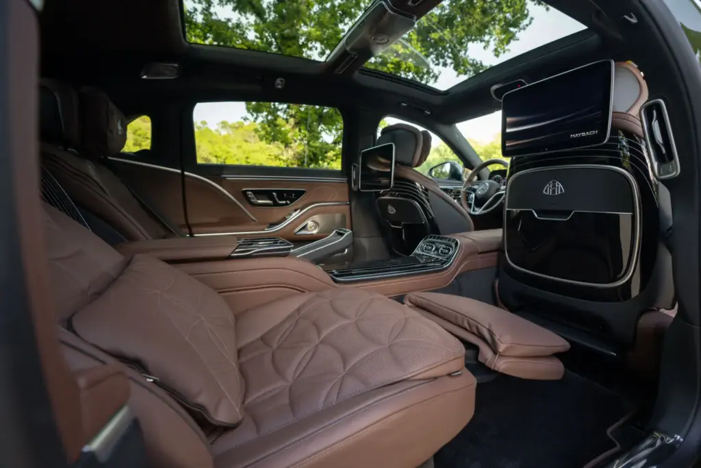Mercedes-Maybach Clase S: motores electrificados para la mayor actualización de su historia 15 Motor16 MERCEDES MAYBACH CLASE S 11 Motor16