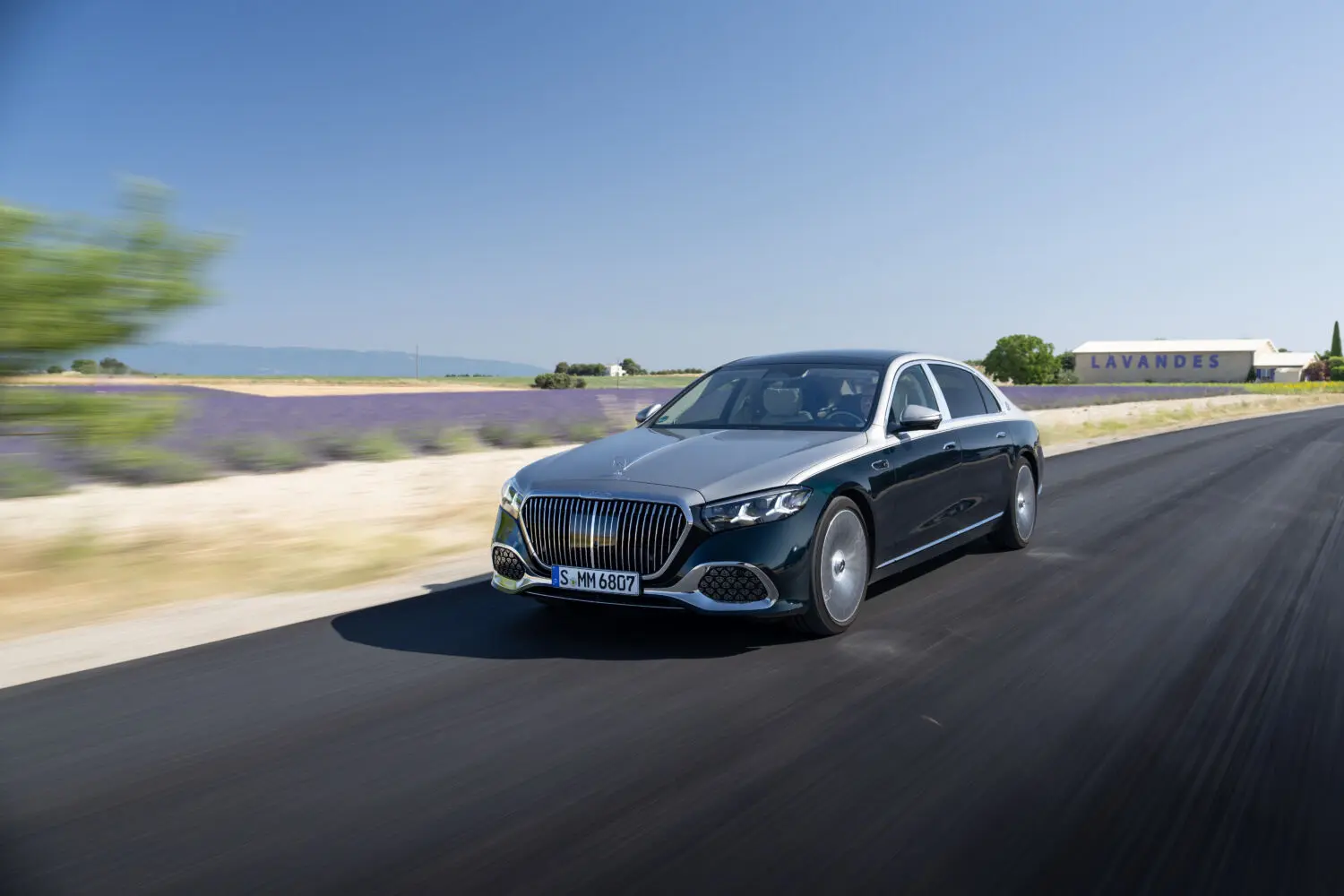 Mercedes-Maybach Clase S: motores electrificados para la mayor actualización de su historia