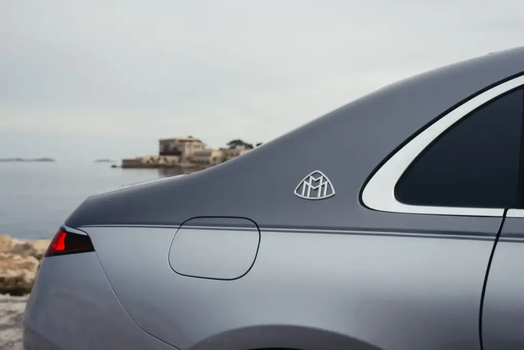Mercedes-Maybach Clase S: motores electrificados para la mayor actualización de su historia 36 Motor16 MERCEDES MAYBACH CLASE S 32 Motor16