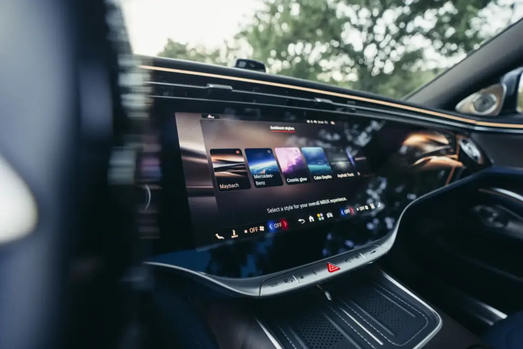Mercedes-Maybach Clase S: motores electrificados para la mayor actualización de su historia 42 Motor16 MERCEDES MAYBACH CLASE S 38 Motor16