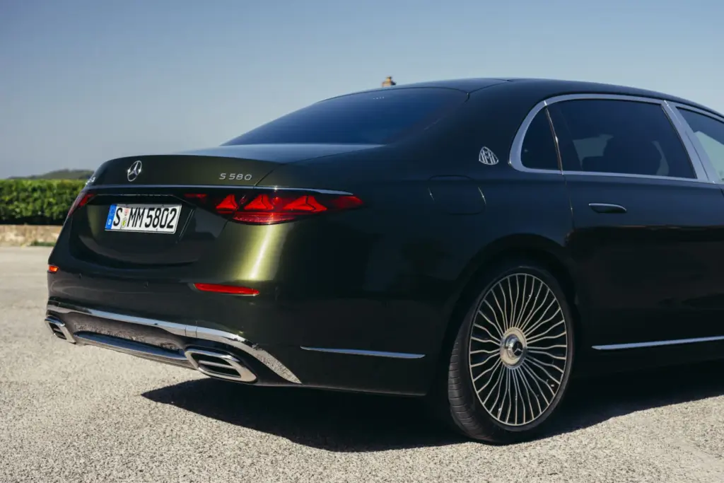 Mercedes-Maybach Clase S: motores electrificados para la mayor actualización de su historia 8 Motor16 MERCEDES MAYBACH CLASE S 4 Motor16