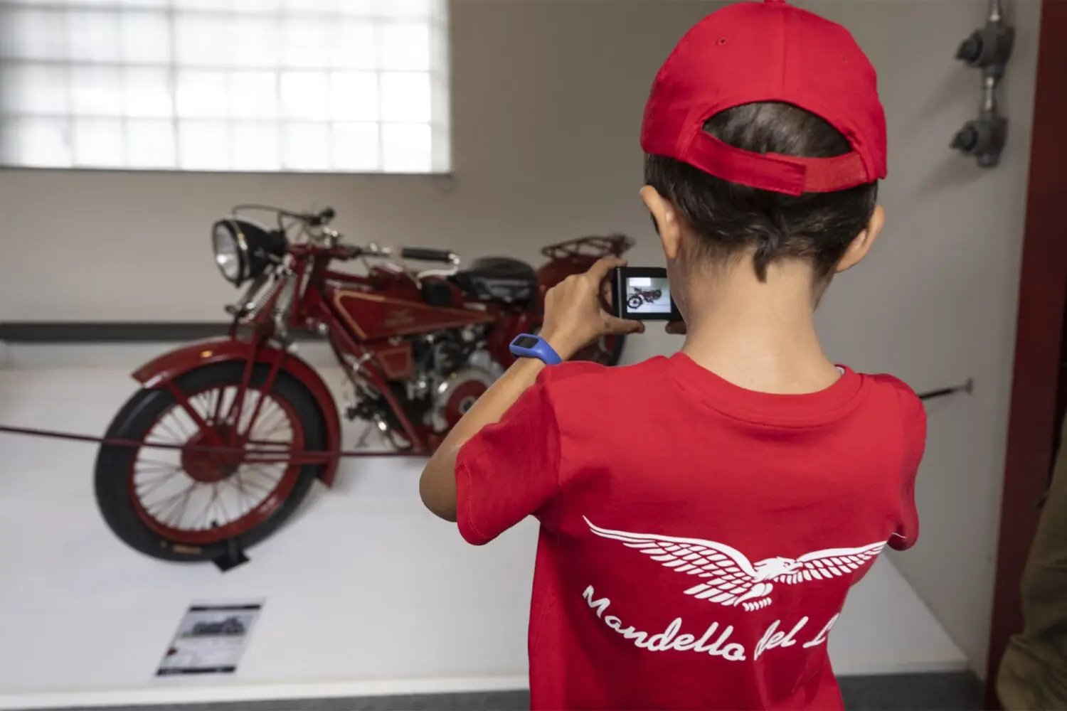 Moto Guzzi celebra 105 años: fiesta de cumpleaños y reapertura de su museo renovado en 2026