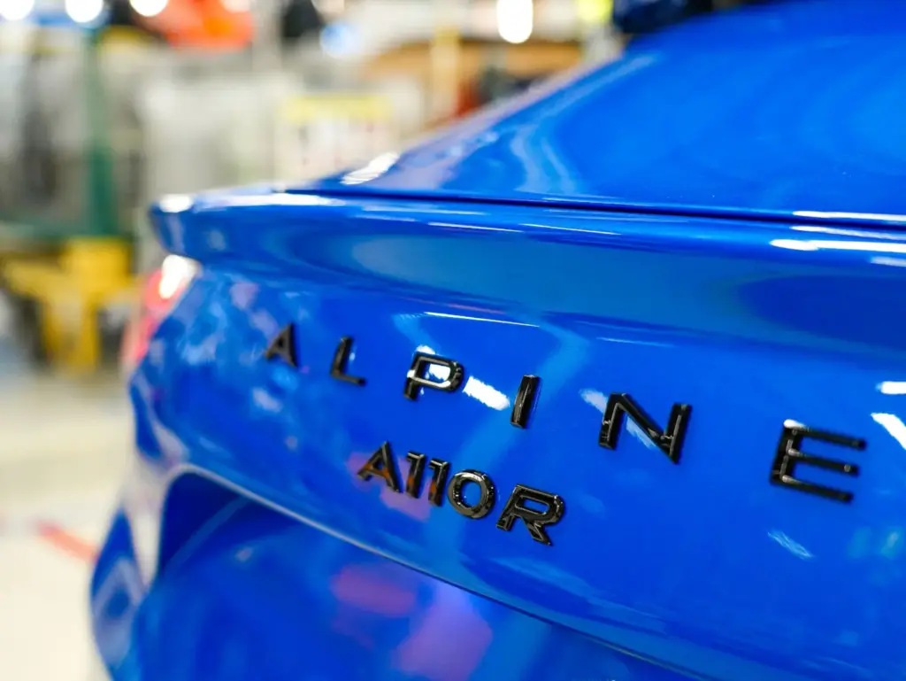 El último A110 de gasolina cierra una era mientras Alpine prepara su salto al deportivo eléctrico 7 Motor16 Mas de 35000 Alpine A110 6.jpg Motor16