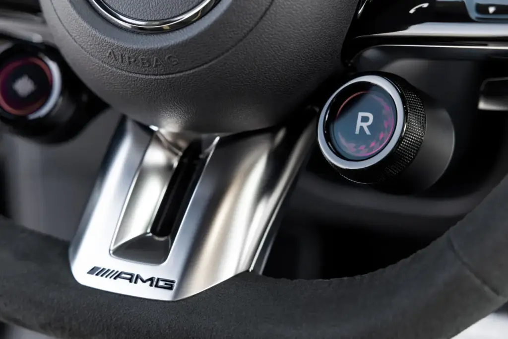 Mercedes AMG CLA 45 12 Motor16