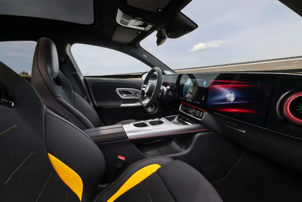 Mercedes AMG CLA 45 9 Motor16