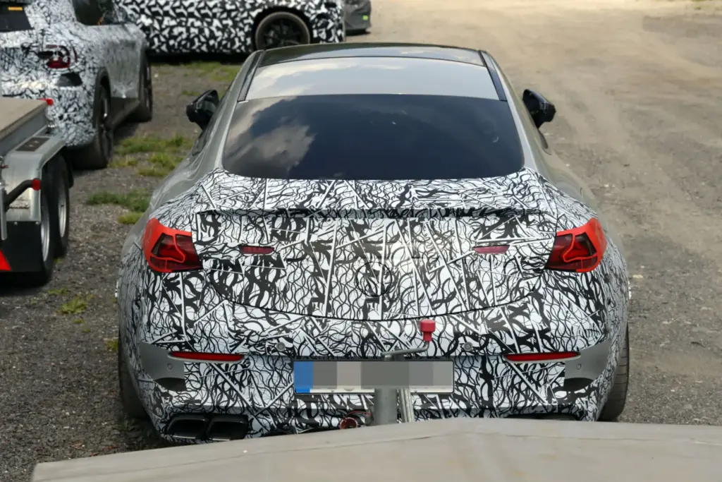 Mercedes-AMG CLE 2027: el V8 volverá con fuerza en el restyling más esperado de la gama 12 Motor16 Mercedes AMG CLE V8 2027 8 Motor16