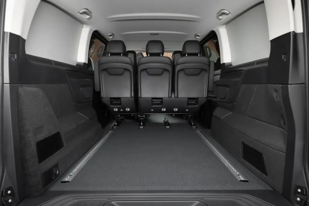 Mercedes-Benz Vito Crew Cab 30th Anniversary Edition: Australia celebra 130 años de furgonetas comerciales 18 Motor16 Mercedes Benz Vito30 057 Motor16