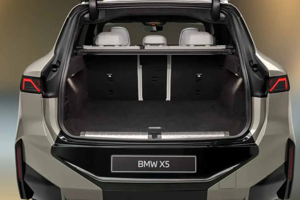 Así es la quinta generación del BMW X5, que llega con cinco tecnologías diferentes 39 Motor16 Nuevo BMW iX5 33 Motor16