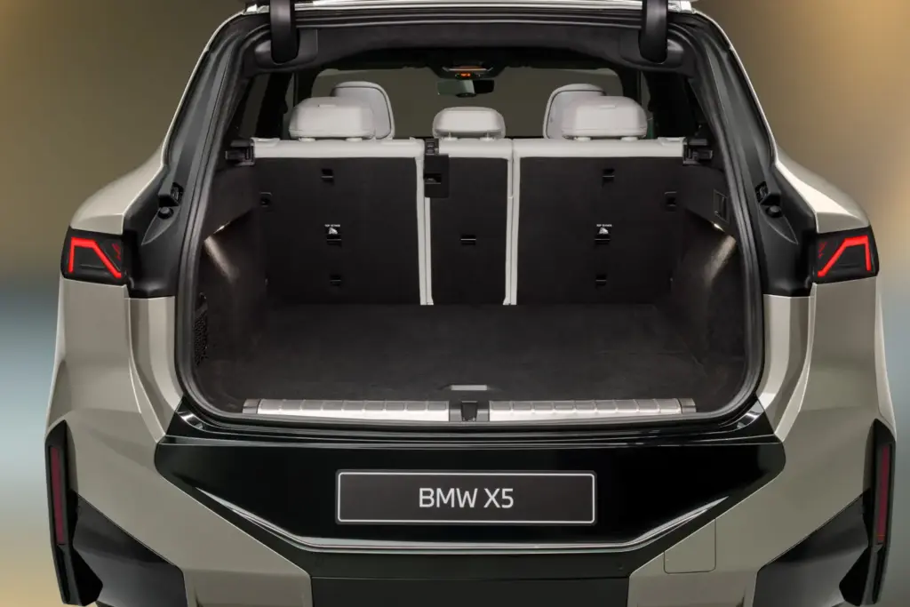 Así es la quinta generación del BMW X5, que llega con cinco tecnologías diferentes 40 Motor16 Nuevo BMW iX5 34 Motor16