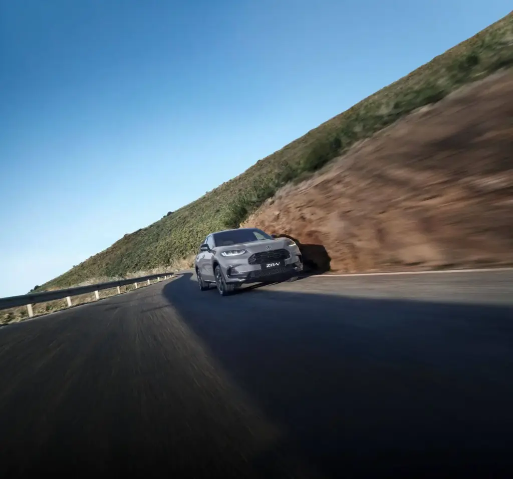Nuevo Honda ZR-V e:HEV 2026: el SUV híbrido de 184 CV se renueva con más tecnología, confort y diseño premium 4 Motor16 Nuevo ZR V eHEV 1 Motor16