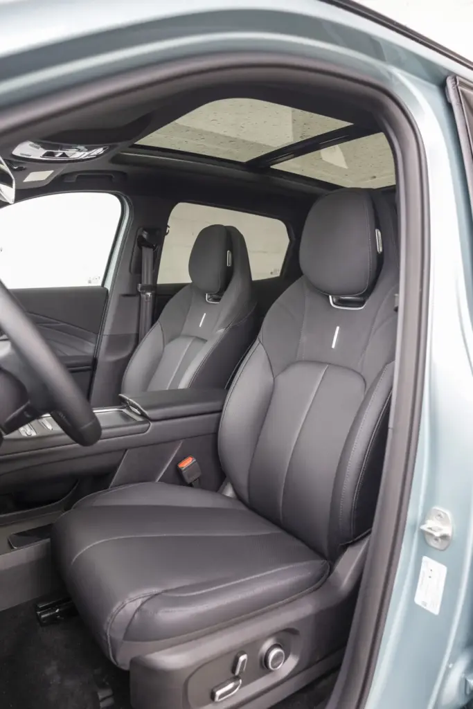 OMODA 7 SHS híbrido enchufable: estilo y espacio en un atractivo SUV fastback 5 Motor16 OMODA 7 SHS HIBRIDO ENCHUFABLE 21 Motor16