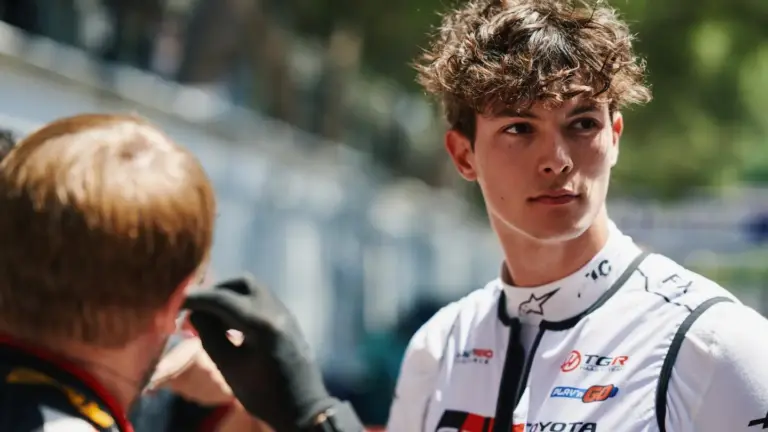 Haas y el desarrollo del F1 2026: Bearman advierte del riesgo de quedar atrás