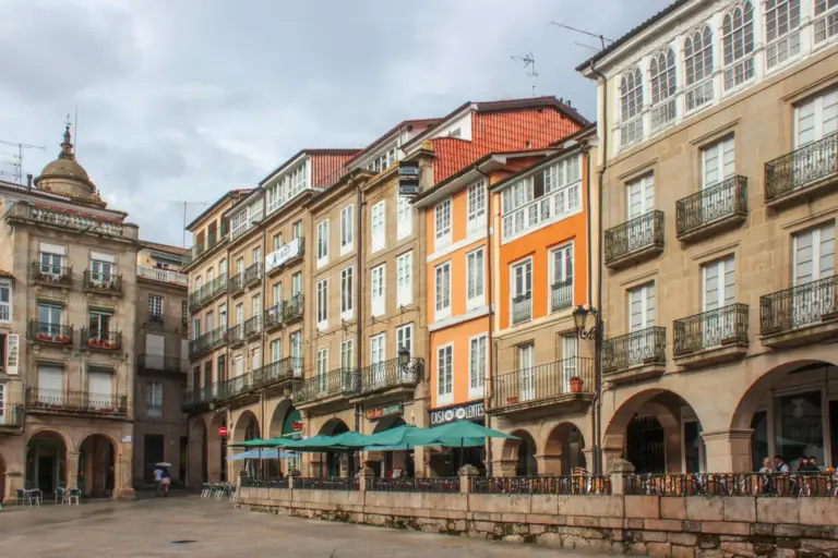 La multa de 200 euros por entrar en la ZBE de Ourense sin etiqueta ambiental