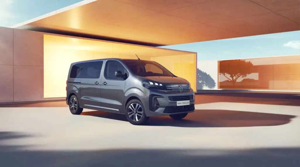 PEUGEOT TRAVELLER 2 GENERACION Motor16